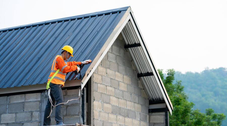 Expert Emergency Roof Repairs services in Lilliwaup, WA